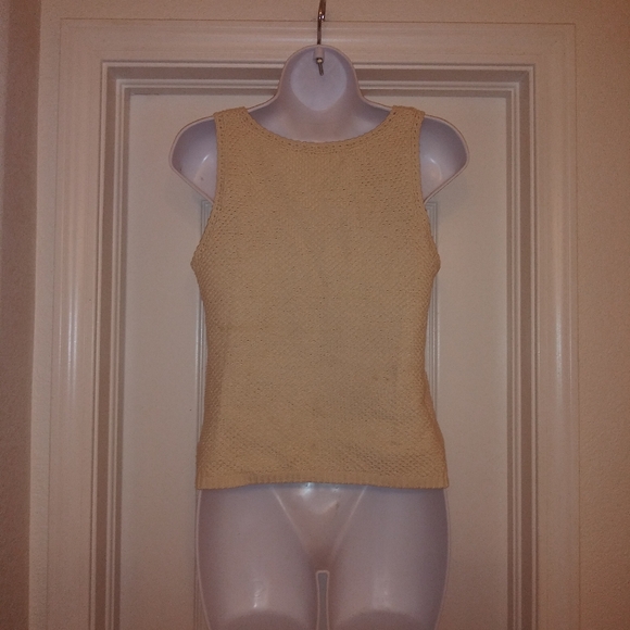 Sezane Joas Floral Knitted Crochet Sweater Vest  - Picture 6 of 8